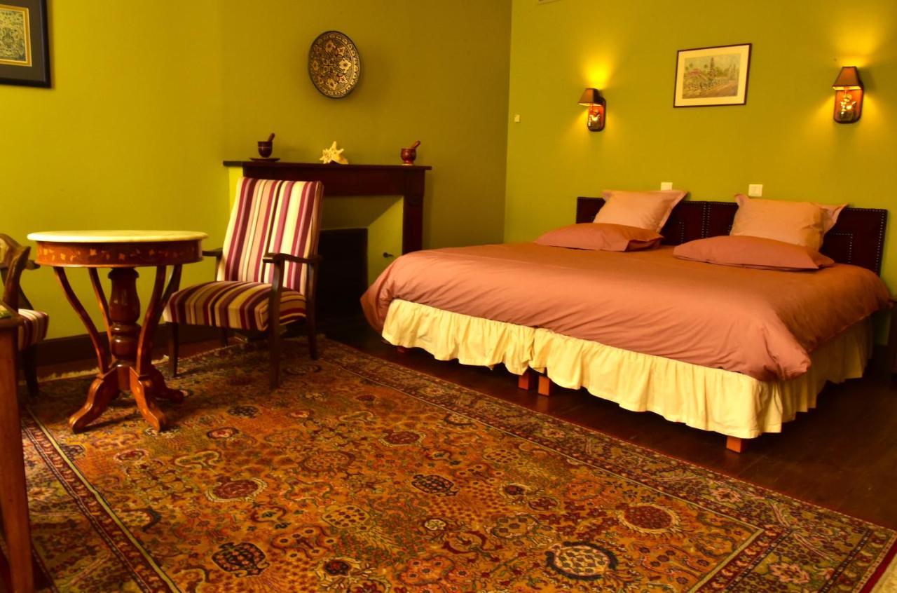 Logis Hotel Le Boudoir Belves Luaran gambar