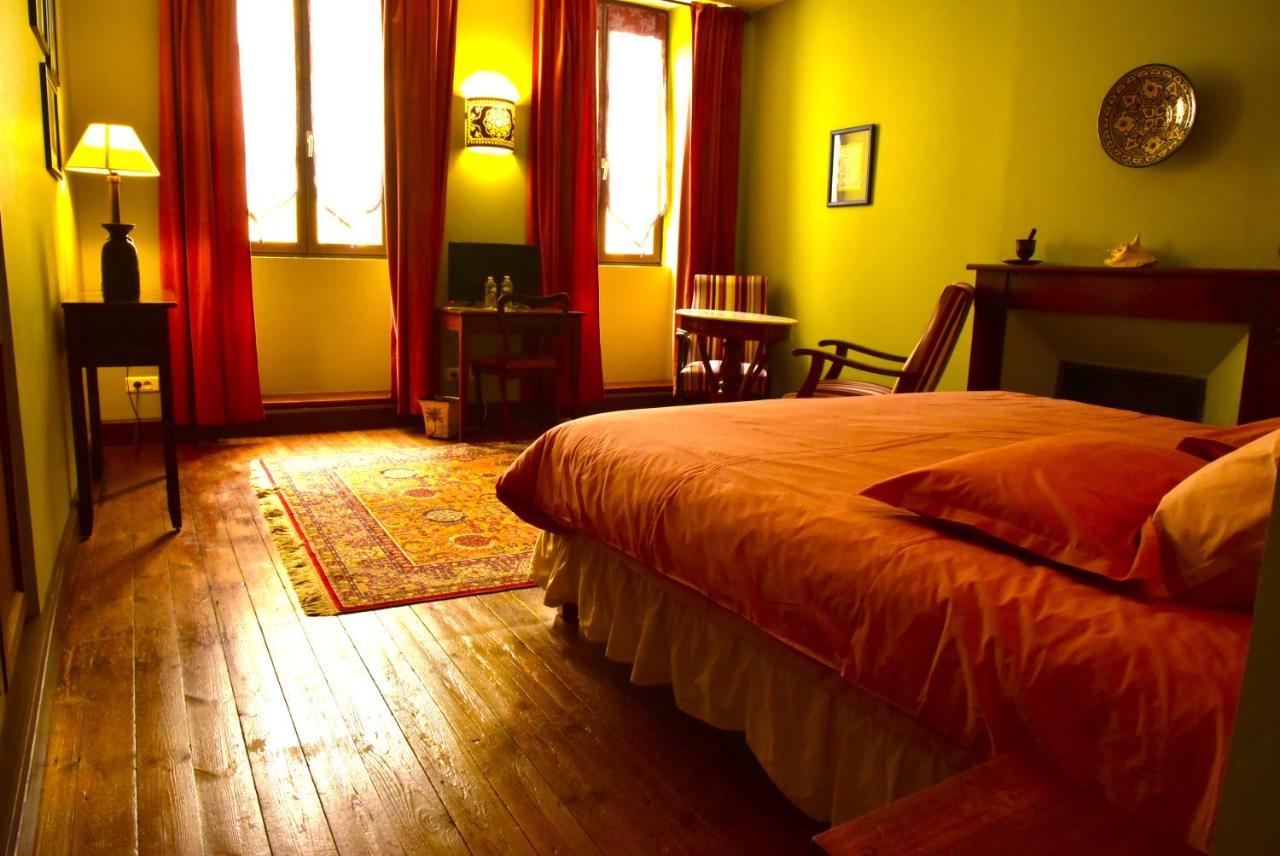 Logis Hotel Le Boudoir Belves Luaran gambar