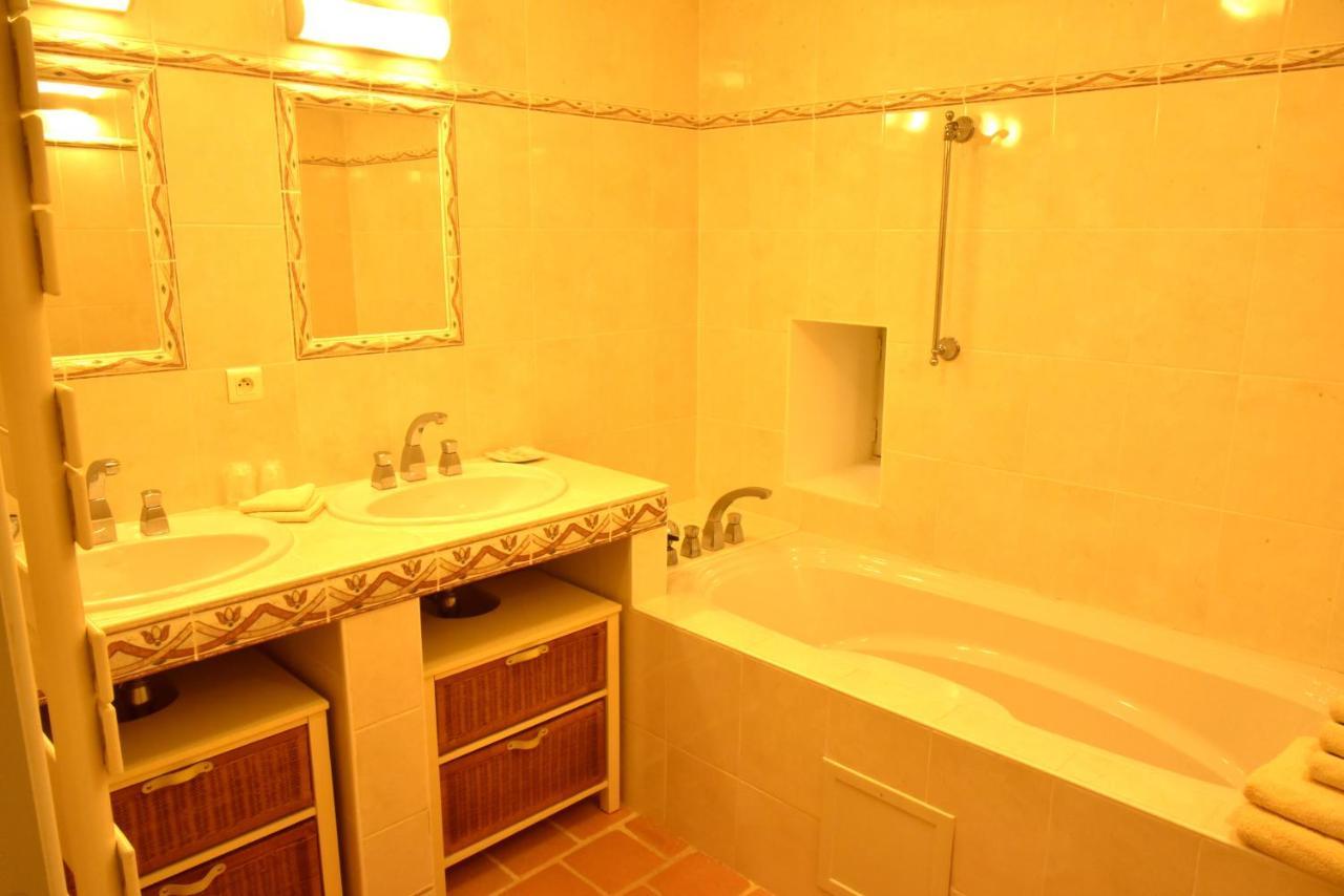 Logis Hotel Le Boudoir Belves Luaran gambar