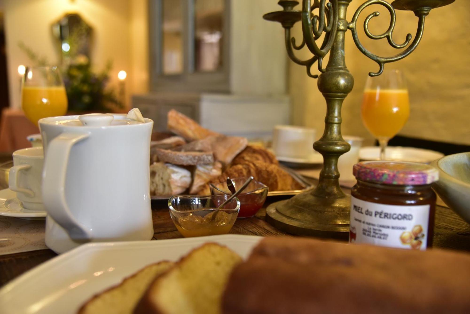 Logis Hotel Le Boudoir Belves Luaran gambar